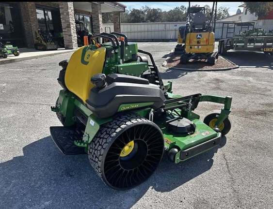 Image of John Deere Q865R equipment image 4
