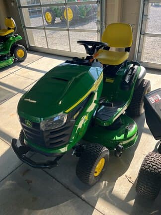 Image of John Deere S130 Image 1