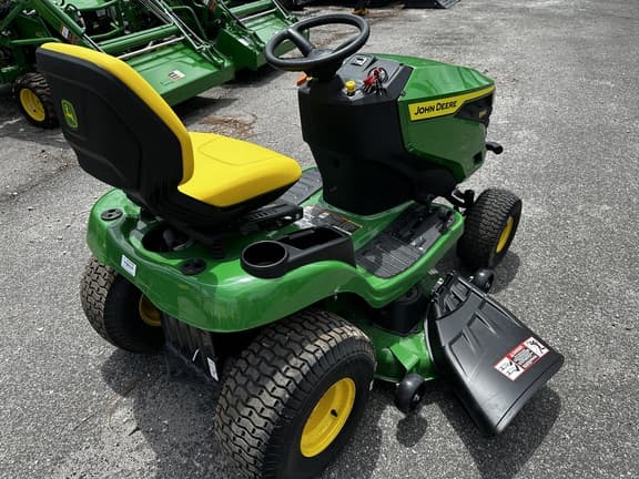 Image of John Deere S140 equipment image 4