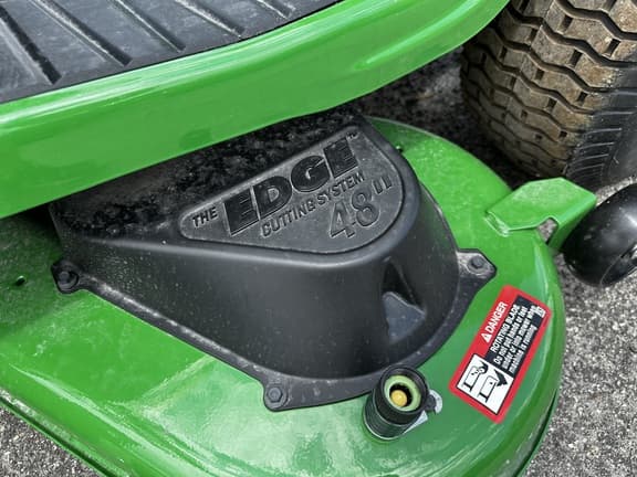Image of John Deere S140 equipment image 1