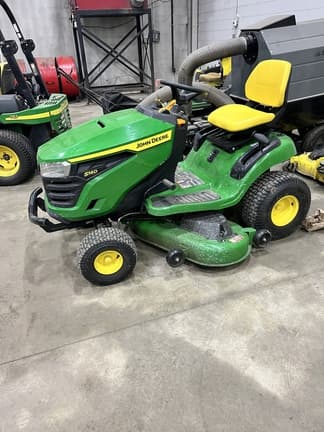 Main image John Deere S140
