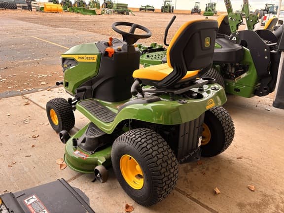 Image of John Deere S140 equipment image 3