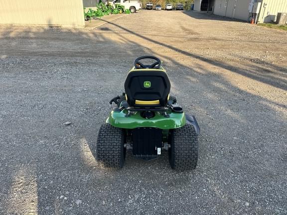 Image of John Deere S220 equipment image 4