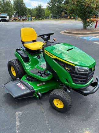 Image of John Deere S220 equipment image 2