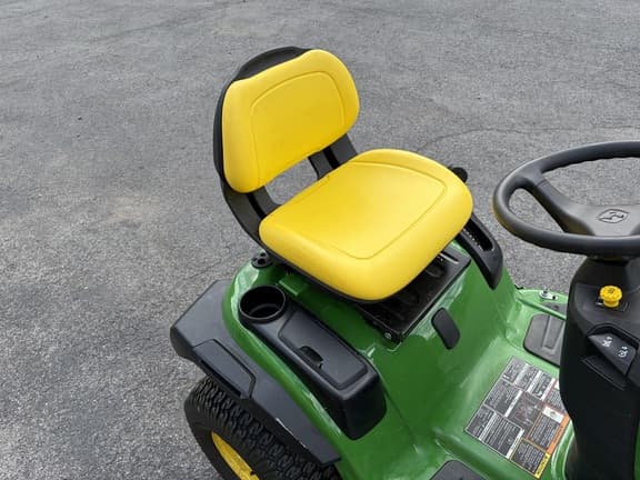 Image of John Deere S240 equipment image 2