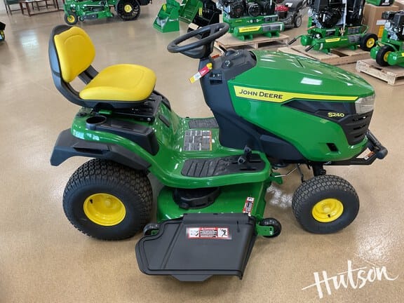 2025 John Deere S240 Equipment Image0