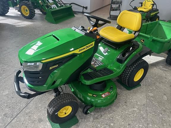 Image of John Deere S240 Image 0
