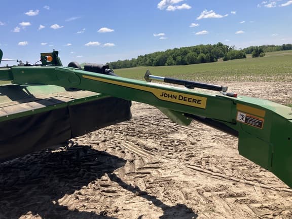 Image of John Deere S350 equipment image 4