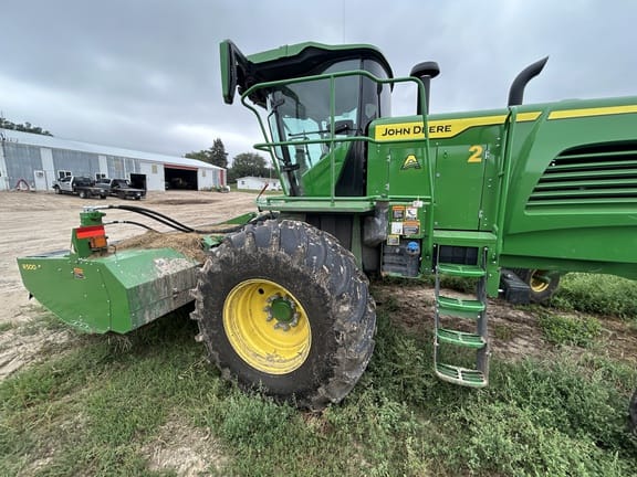 2025 John Deere W235R Equipment Image0