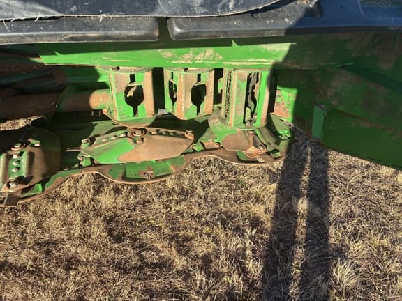 Image of John Deere W235R equipment image 1