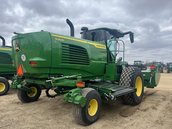 Image of John Deere W260R equipment image 2