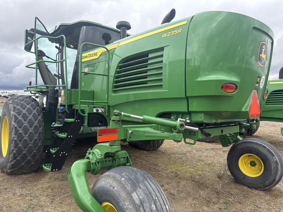Image of John Deere W260R equipment image 2