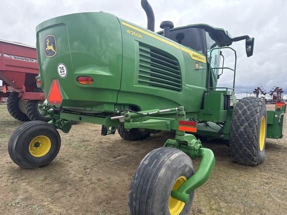 Image of John Deere W260R equipment image 4