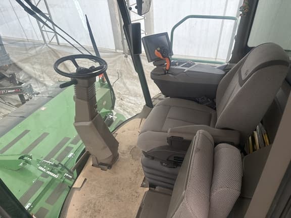 Image of John Deere W260R equipment image 4
