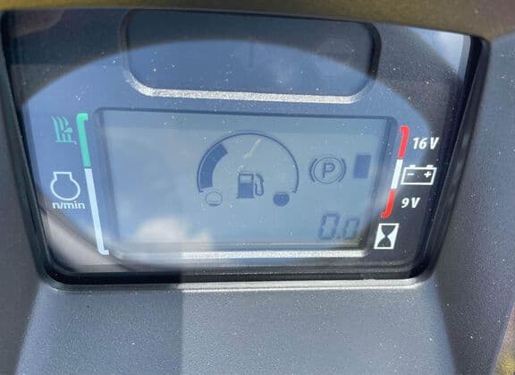 Image of John Deere X350 equipment image 2