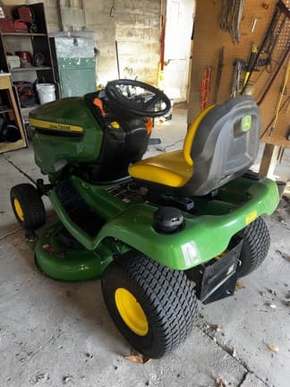 Image of John Deere X350 equipment image 1