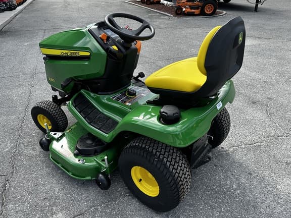 Image of John Deere X350 equipment image 1