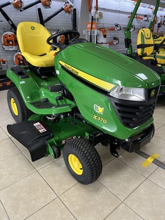 2025 John Deere X370 Equipment Image0