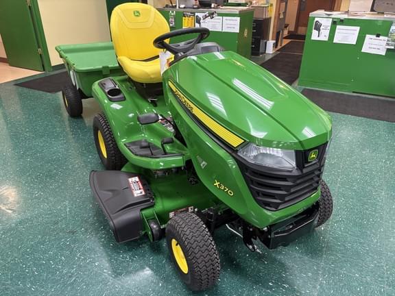 Image of John Deere X370 Primary image