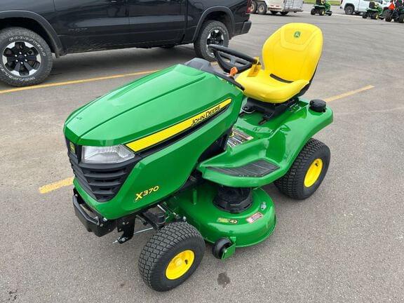 Image of John Deere X370 Primary image