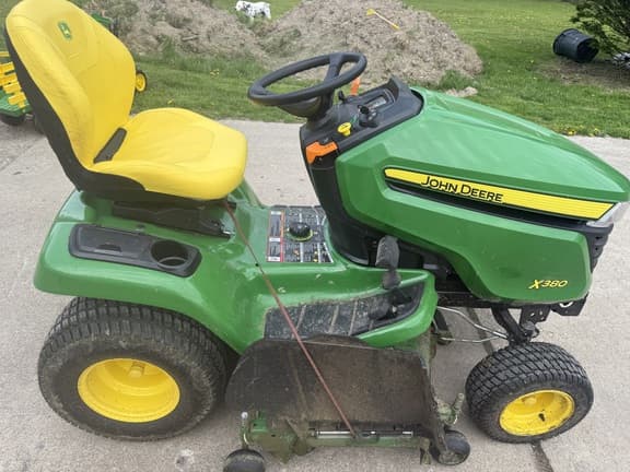 Image of John Deere X380 equipment image 2