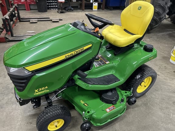 2025 John Deere X384 Equipment Image0