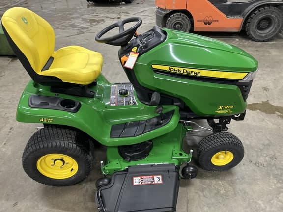 Image of John Deere X384 Image 1