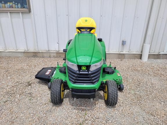 Image of John Deere X390 equipment image 2