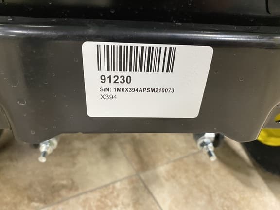 Image of John Deere X394 Image 1