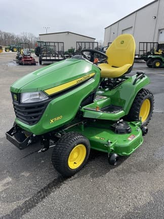 Image of John Deere X580 equipment image 1
