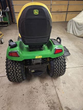 Image of John Deere X590 equipment image 3