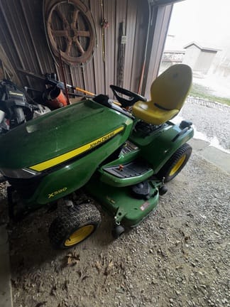 2025 John Deere X590 Equipment Image0