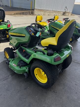 Image of John Deere X590 equipment image 4