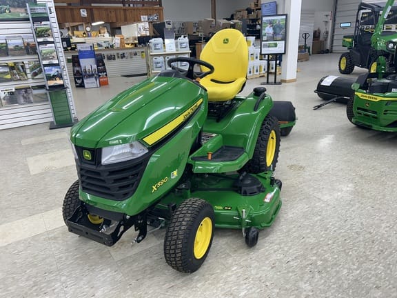 2025 John Deere X590 Equipment Image0