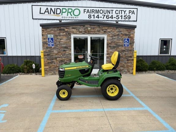 Image of John Deere X730 equipment image 3