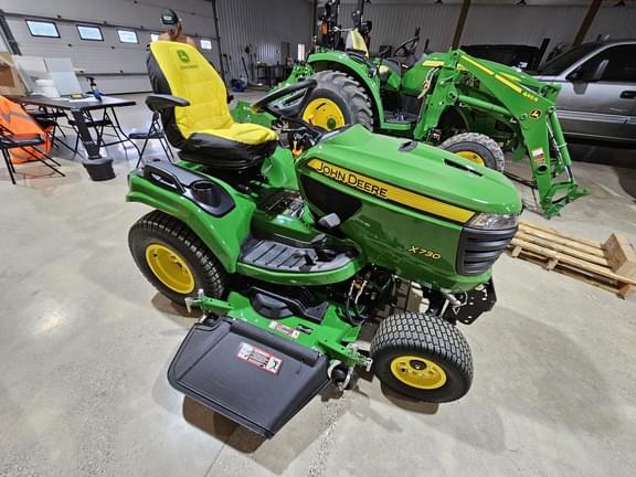 Image of John Deere X730 Primary image