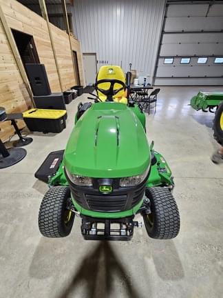 Image of John Deere X730 equipment image 3