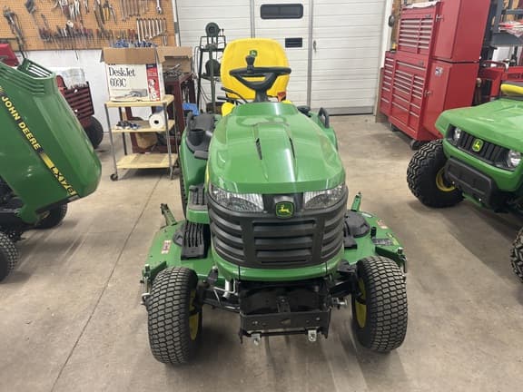 Image of John Deere X734 equipment image 4