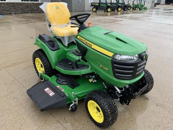 Image of John Deere X739 Primary image