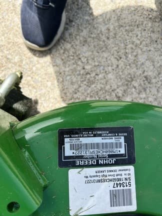 Image of John Deere X739 equipment image 2
