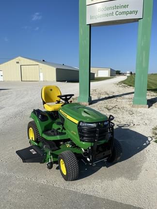 Image of John Deere X750 equipment image 2