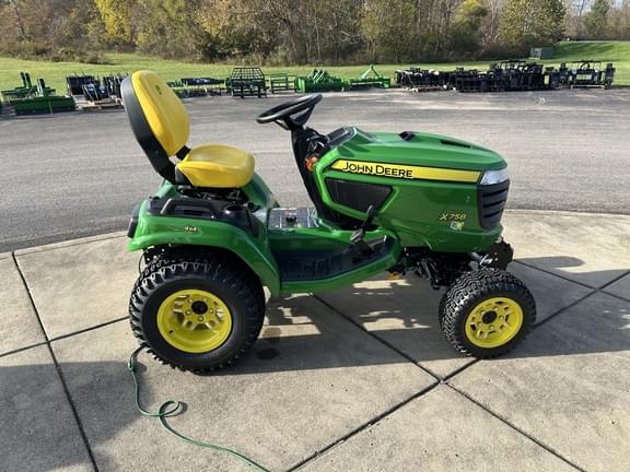 Image of John Deere X758 Primary image