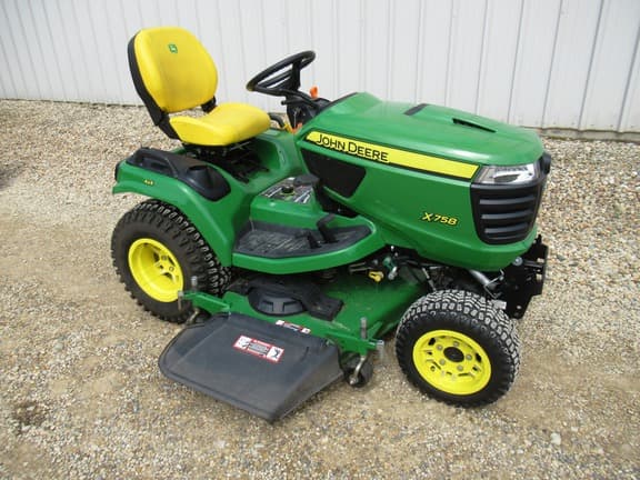 Image of John Deere X758 Primary image