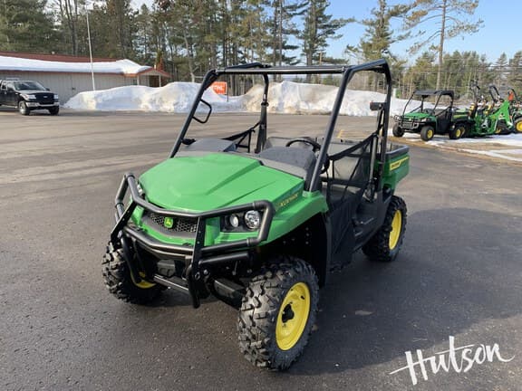 Image of John Deere XUV 560E equipment image 2