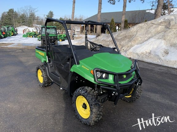 2025 John Deere XUV 560E Equipment Image0