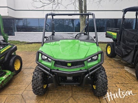 Image of John Deere XUV 560E equipment image 4