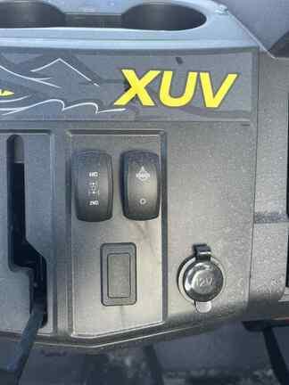 Image of John Deere XUV 590M equipment image 4