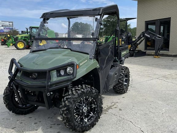 2025 John Deere XUV 590M Equipment Image0