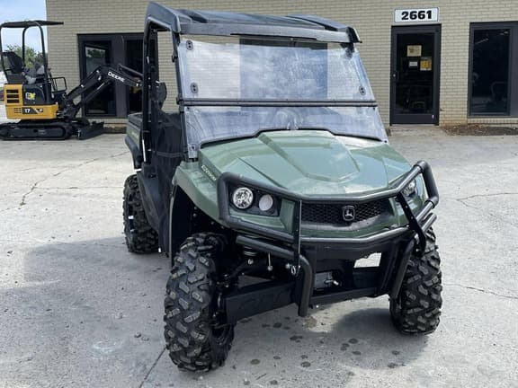 Image of John Deere XUV 590M equipment image 2