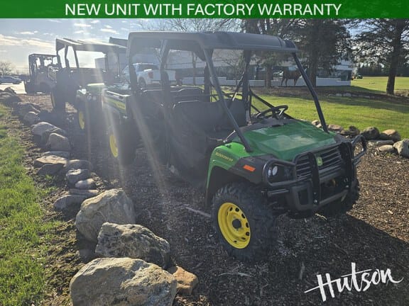 2025 John Deere XUV 825M Equipment Image0
